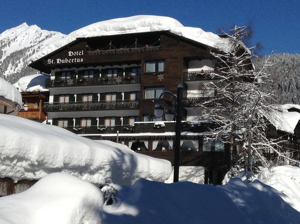 Hotel Garni St. Hubertus Madonna Exterior foto